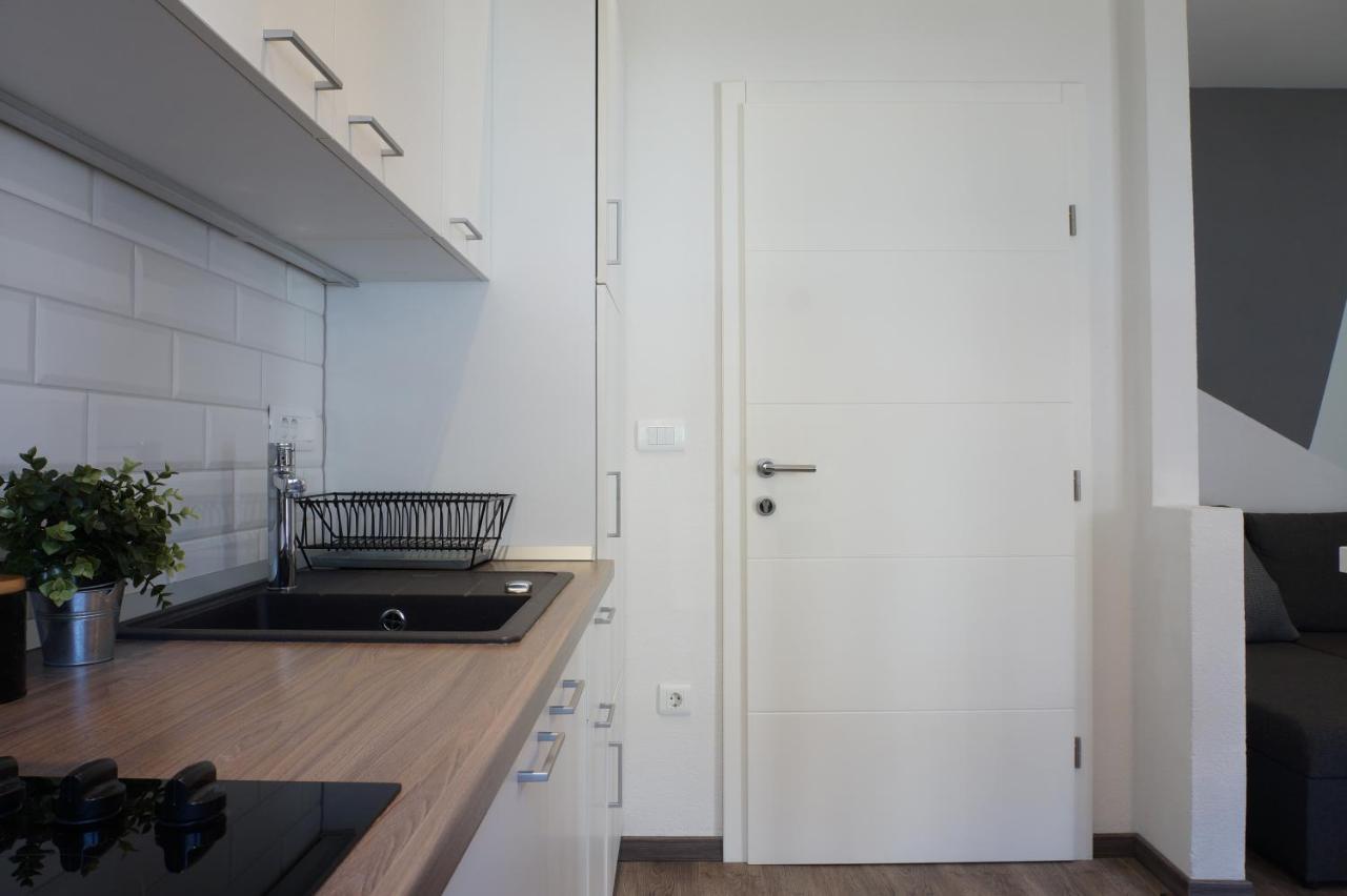 Apartment Cosy & Sweet Makarska Esterno foto
